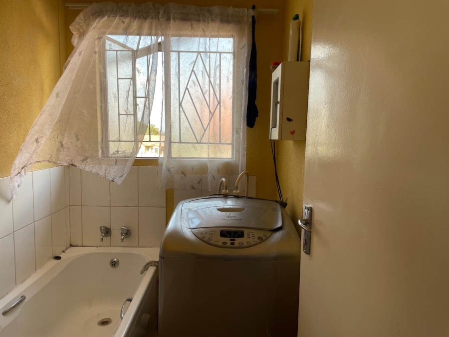 3 Bedroom Property for Sale in Tlhabane West North West